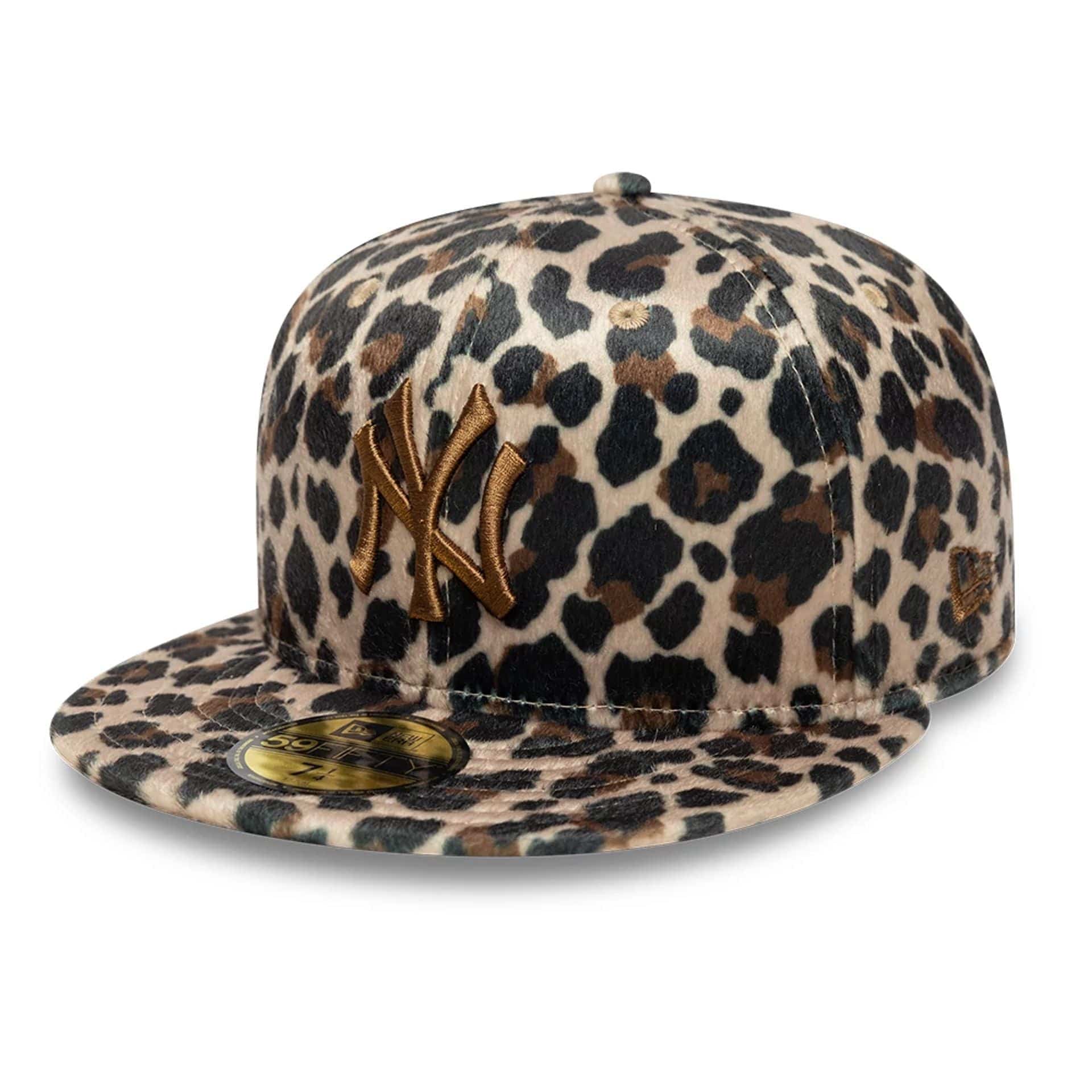 Бейсболка NEW ERA 59FIFTY MLB NEW YORK YANKEES ANIMAL PRINT ЛЕОПАРДОВАЯ