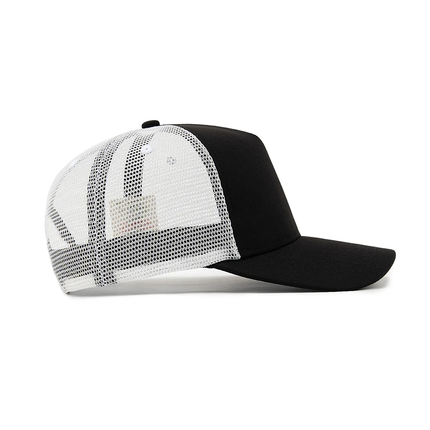 Бейсболка FAM.CAP 5 PANEL TRUCKER BLANK ЧЕРНАЯ / БЕЛАЯ