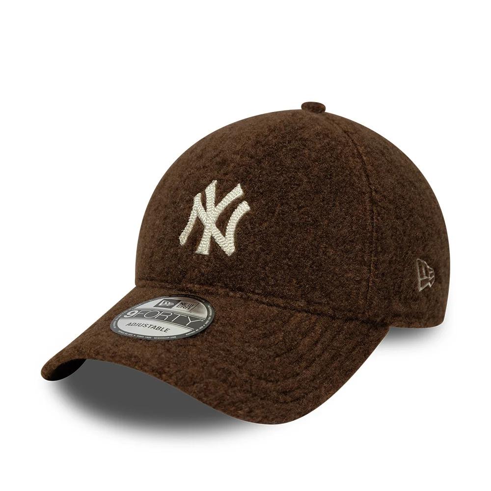 Бейсболка NEW ERA 9FORTY MLB NEW YORK YANKEES WINTER BORG коричневая